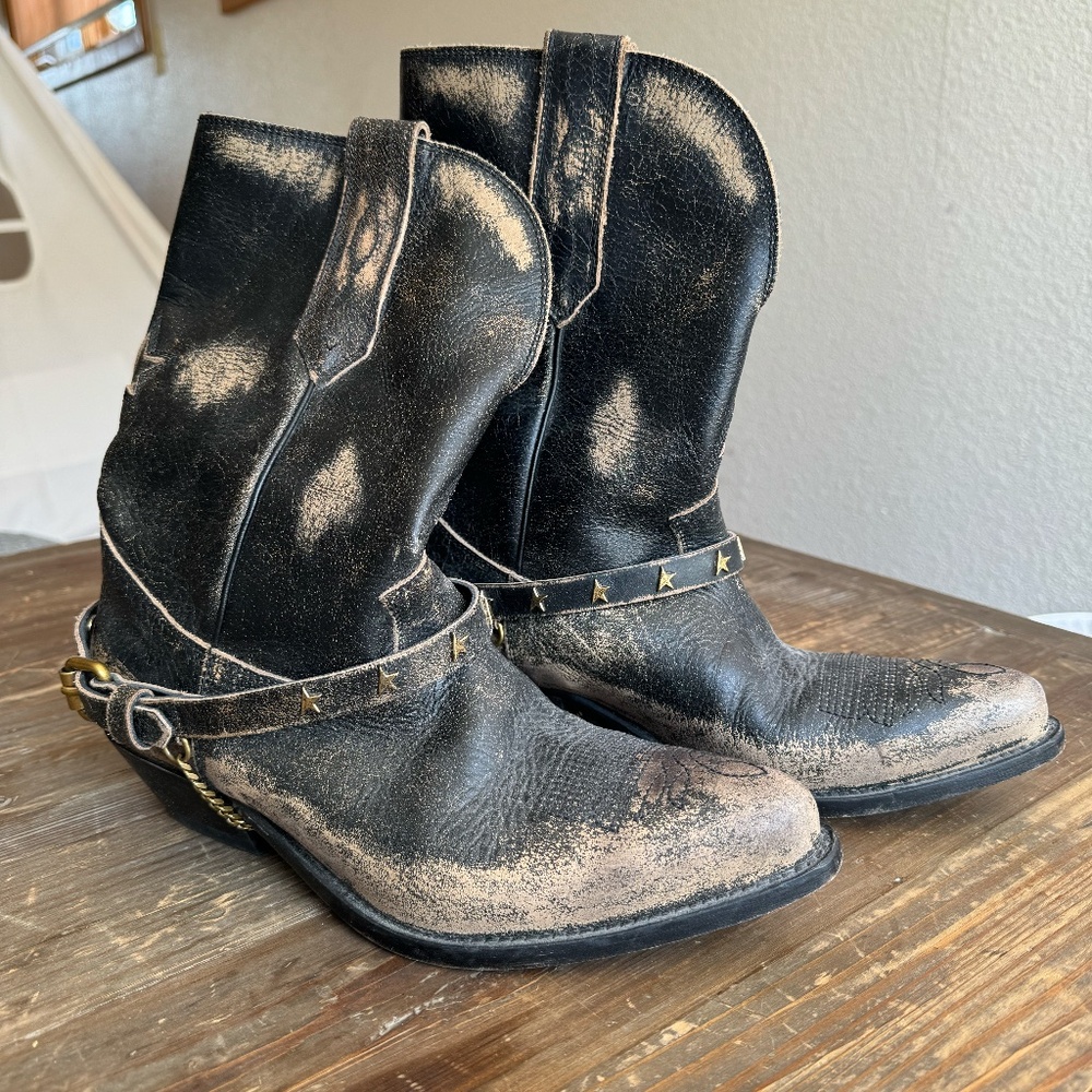 GOLDEN GOOSE Leather Wish Star Belt Chain Western Boots size 40